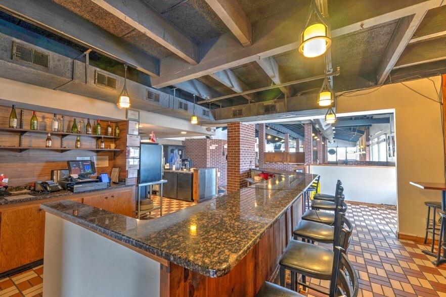 More Photos Of 116 S Larkin Ave, Joliet Restaurant For Sale