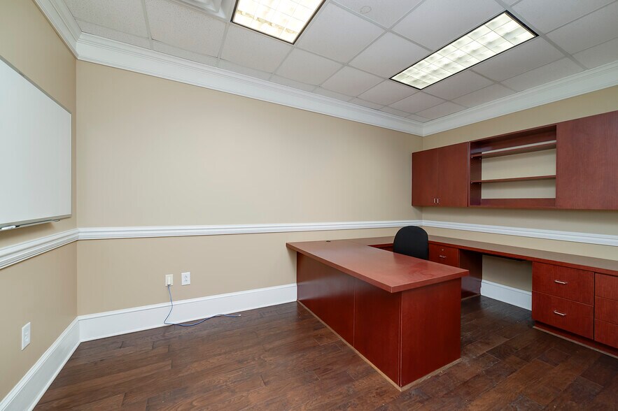 More Photos Of 4611 Ivey Dr, Macon-Bibb Office For Lease