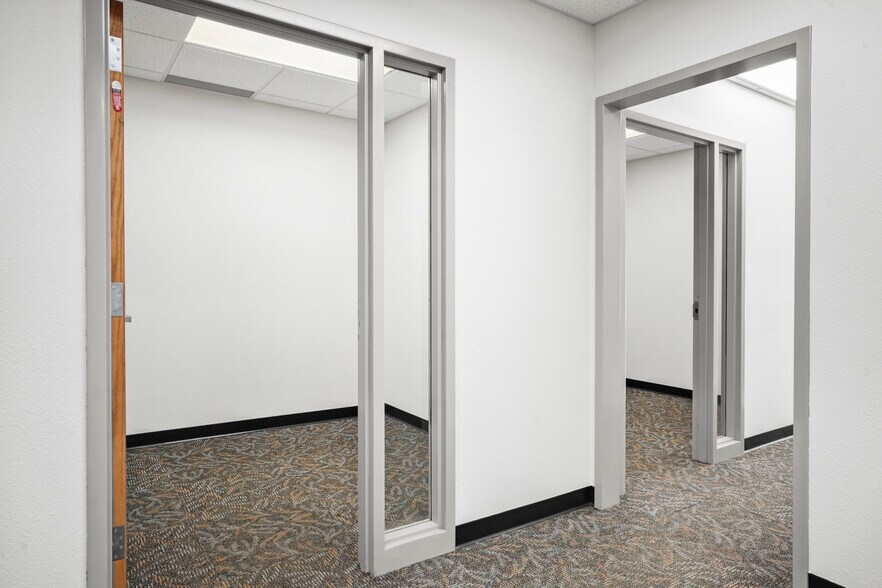 More Photos Of 4811 Curtis Rd, Dodgeville Warehouse For Sale