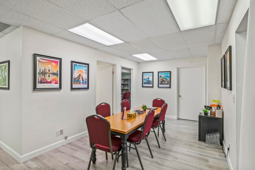 More Photos Of 1376 N 4th St, San Jose Light Distribution For Sale