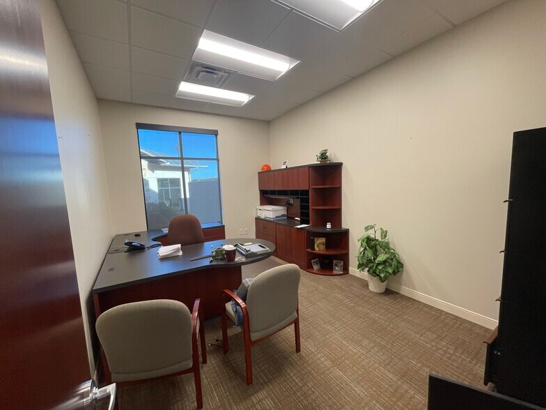 More Photos Of 6827 Camp Bullis Rd, San Antonio Medical For Lease