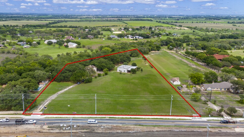 More Photos Of 8210 E FM 1518 N, Schertz Industrial For Sale