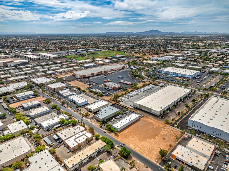 More Photos Of 315 E Comstock Dr, Chandler Warehouse For Sale