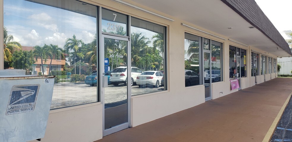 More Photos Of 2301 SE 2nd St, Boynton Beach Medical For Sale