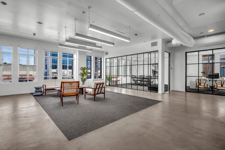 More Photos Of 631 Wilshire Blvd, Santa Monica Loft Creative Space For Lease