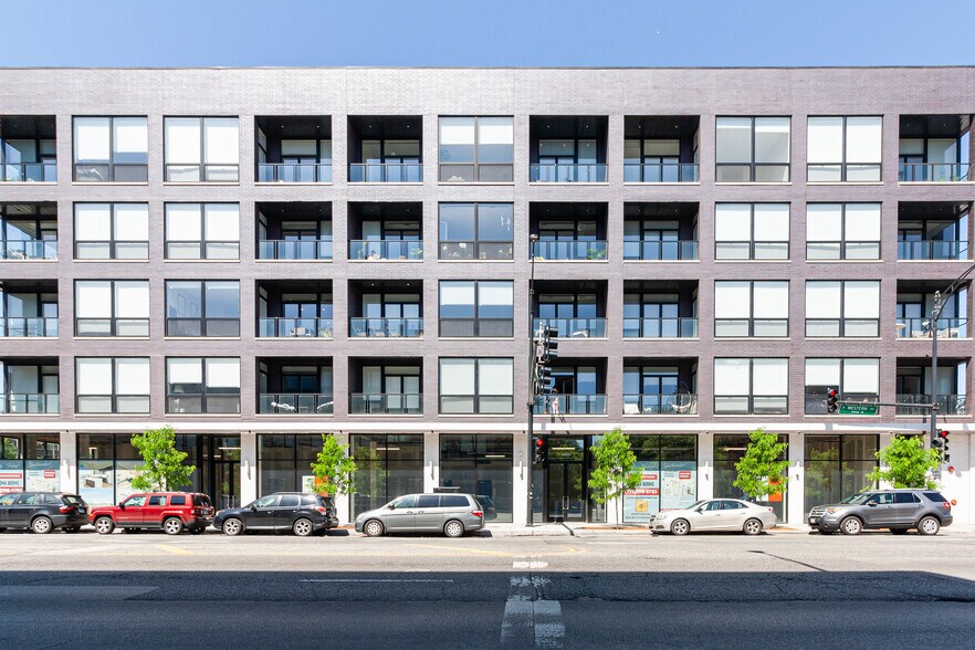 More Photos Of 1710 N Western Ave, Chicago Apartments For Lease