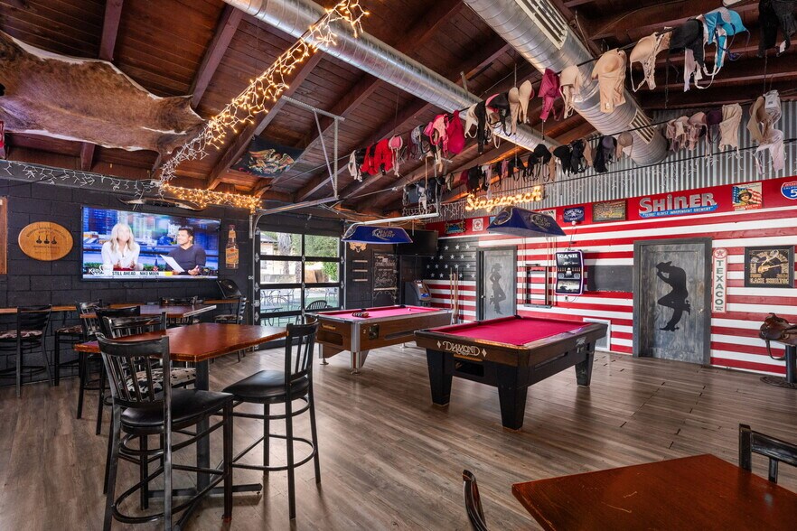 More Photos Of 10028 Foothill Blvd, Rancho Cucamonga Restaurant For Sale