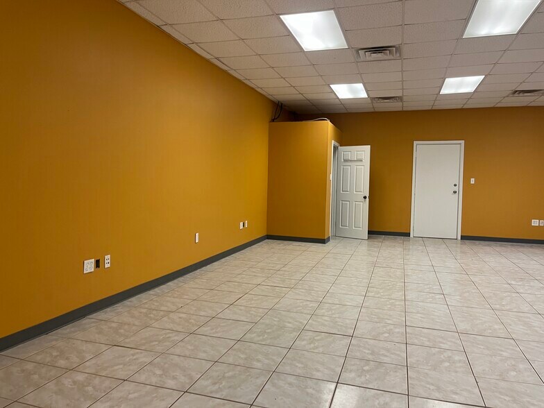 More Photos Of 11603 N Fm 2528, Lubbock Warehouse For Lease