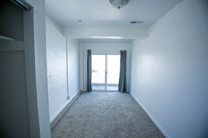 More Photos Of 4087 S Clarkson St, Englewood Land For Sale