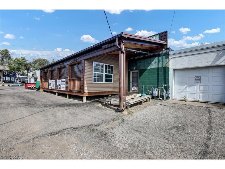 More Photos Of 39 N Union St, Mora Restaurant For Sale