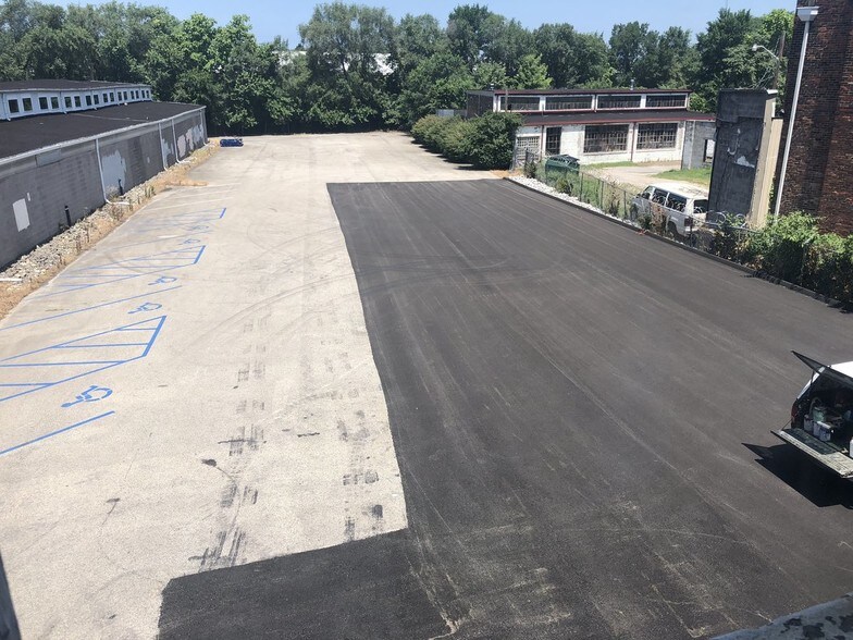 More Photos Of 614 Barret Ave, Louisville Freestanding For Lease