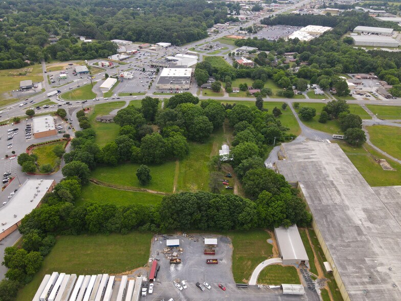 More Photos Of 1307 US 41 N, Calhoun Land For Sale