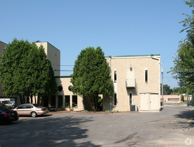 More Photos Of 6320 Monona Dr, Madison Office For Sale