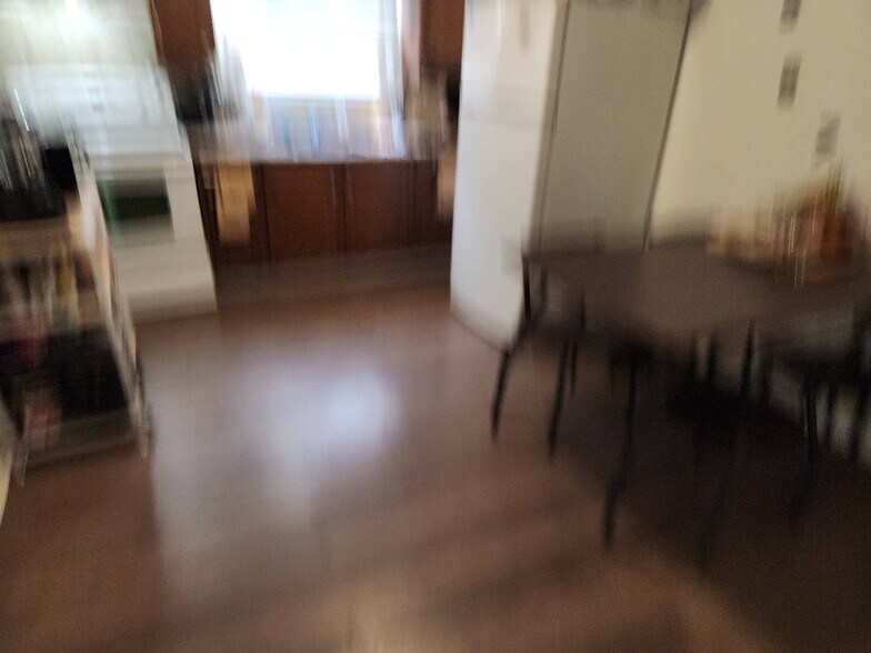 More Photos Of 50 Amherst Av, Toronto Apartments For Sale