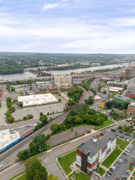 More Photos Of 329 N Pearl St, Albany Land For Sale