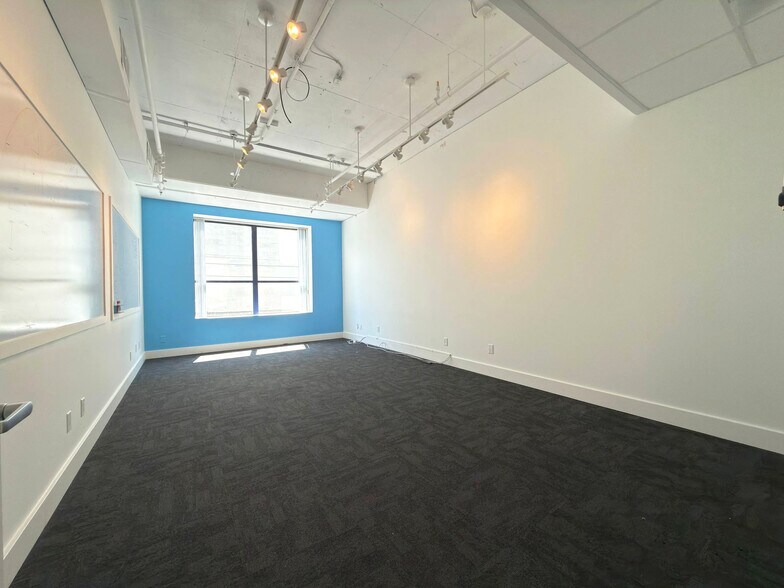 More Photos Of 118-128 W 6th Ave, Vancouver Apartments For Sale