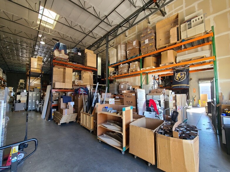 More Photos Of 1120 Grier Dr, Las Vegas Warehouse For Lease