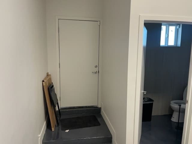 More Photos Of 3909-3917 E Anaheim St, Long Beach Storefront For Lease