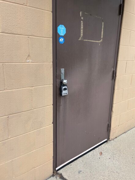 More Photos Of 1210-1222 S Glendora Ave, West Covina Office For Sale