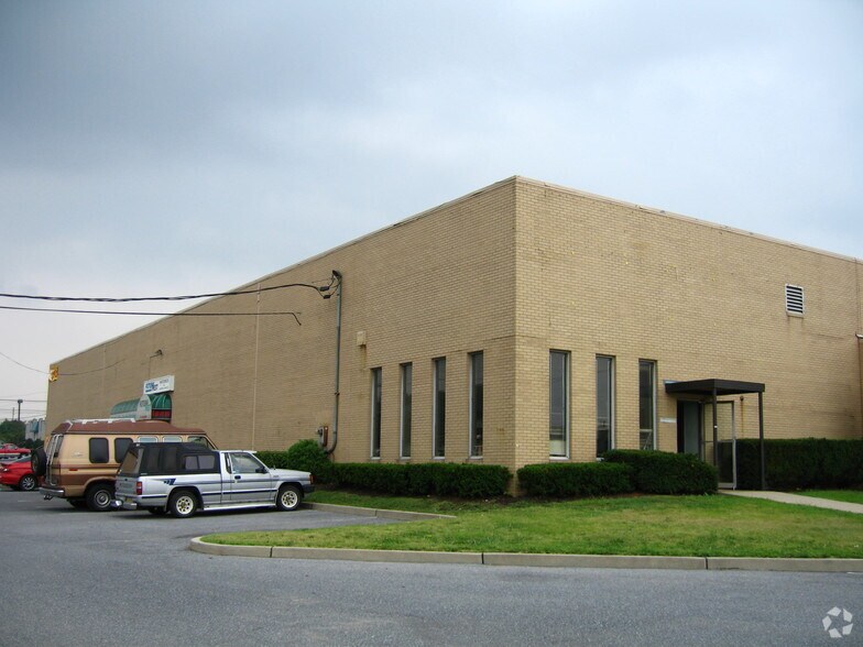 More Photos Of 1525 Route 73, Pennsauken Warehouse For Lease