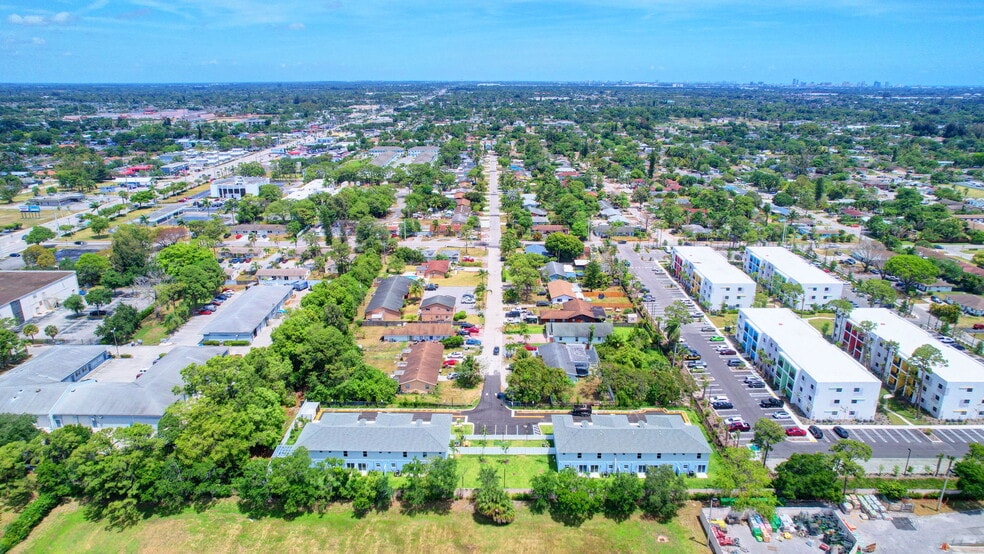 More Photos Of 3871 Patio Ct, Lake Worth Apartments For Sale