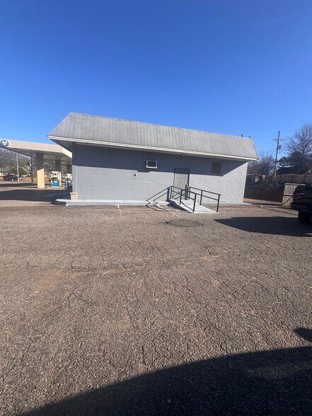 More Photos Of 1515 Main St, Southaven General Retail For Lease