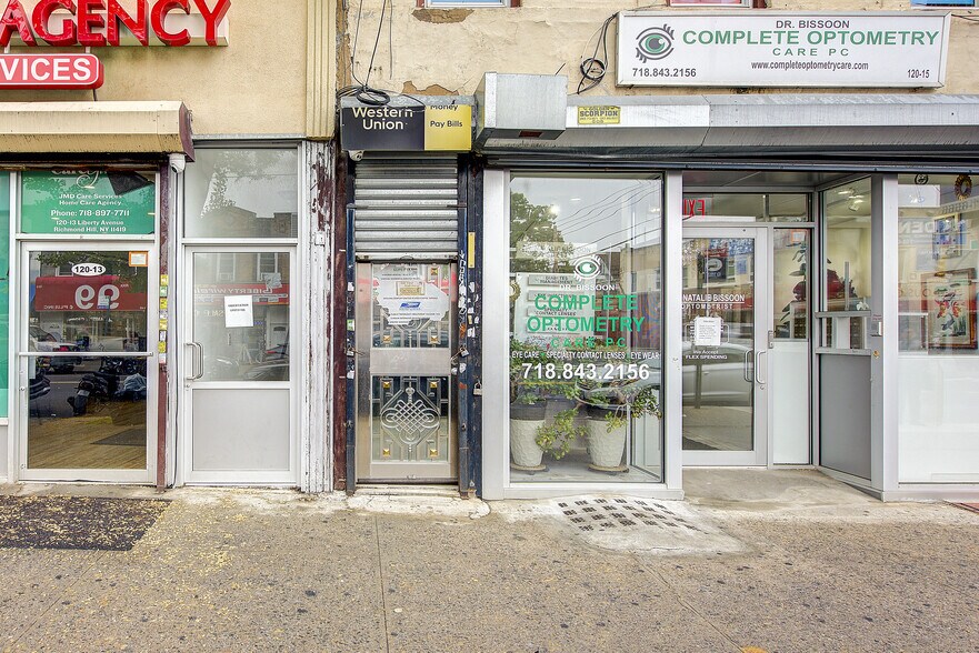 More Photos Of 12015 Liberty Ave, South Richmond Hill Storefront Retail Office For Lease