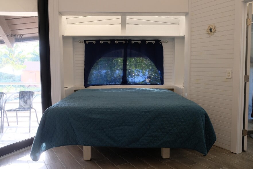 More Photos Of , Big Pine Key Unknown For Sale