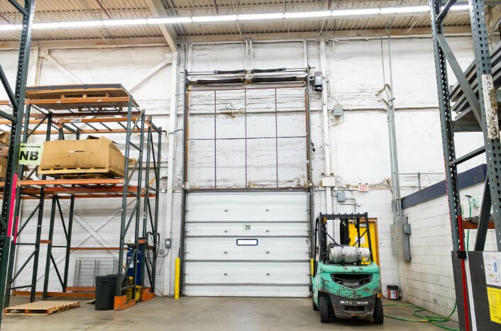 More Photos Of 2415 3rd Ave, Mankato Distribution For Lease