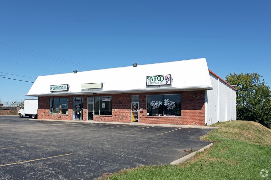 More Photos Of 3856-3860 Miamisburg Centerville Rd, Dayton Freestanding For Lease