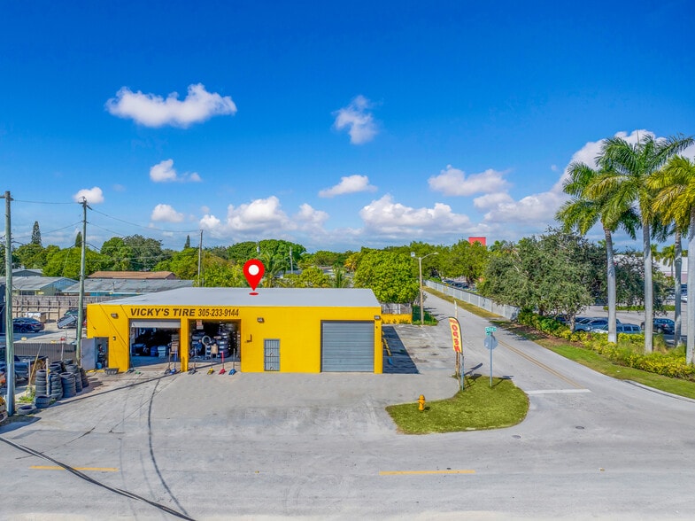 More Photos Of 11300 SW 208th Dr, Miami Service For Sale