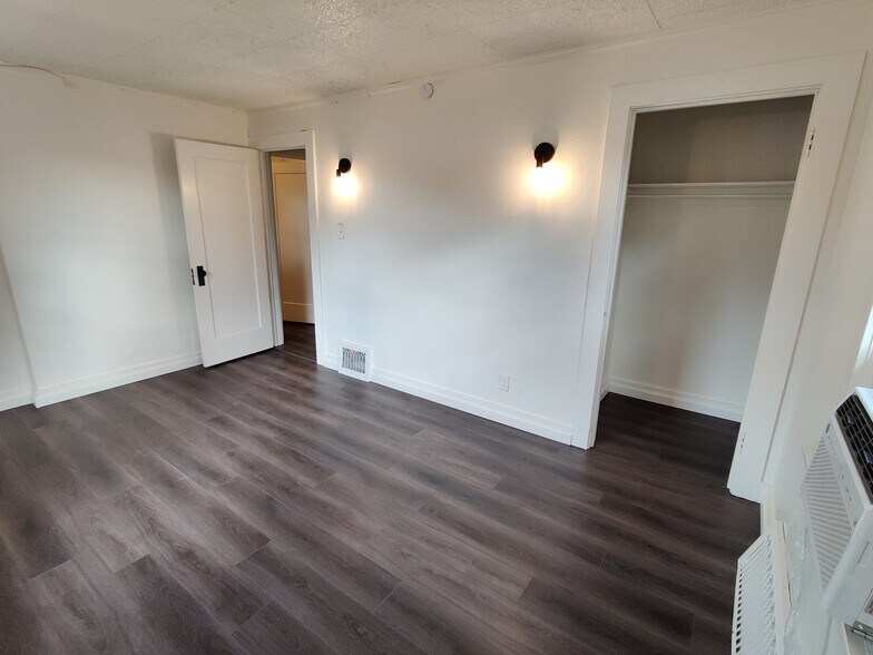 More Photos Of 350 Wonder St, Reno Apartments For Sale