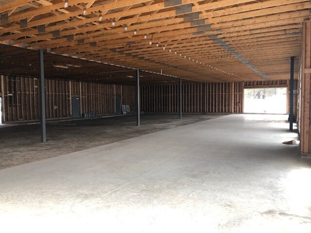 More Photos Of 212 Southampton Rd, Westfield Freestanding For Lease