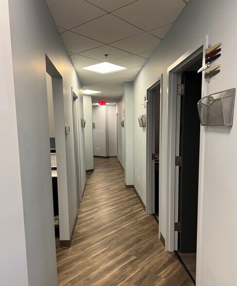 More Photos Of 2296 Opitz Blvd, Woodbridge Medical For Sale