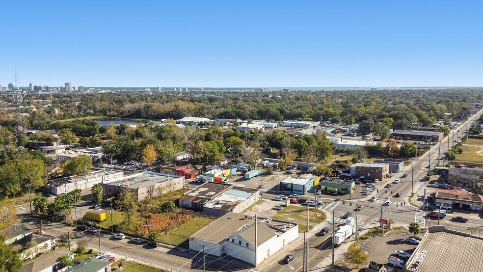 More Photos Of 715 McDuff Ave, Jacksonville Storefront Retail Residential For Sale