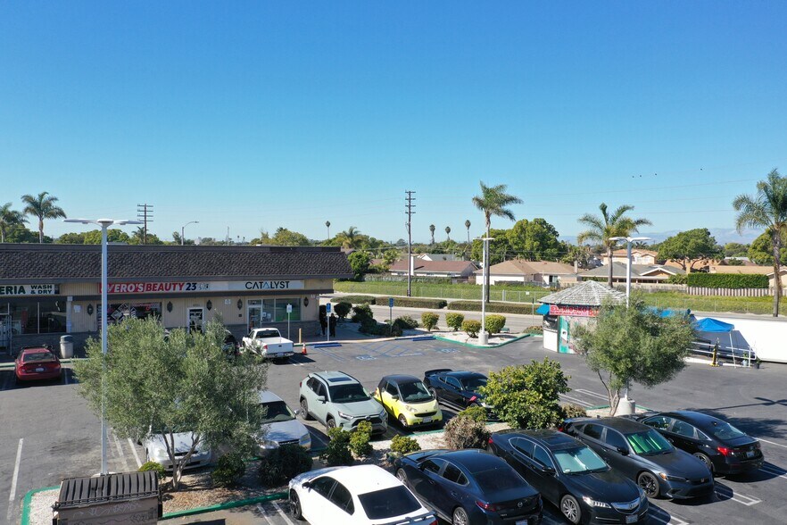 More Photos Of 4833-4917 S Rose Ave, Oxnard Supermarket For Sale
