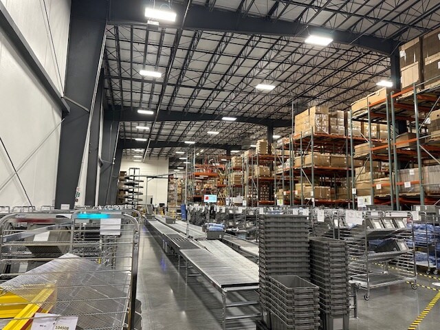 More Photos Of 3000 E Sawyer Rd, Springfield Manufacturing For Lease
