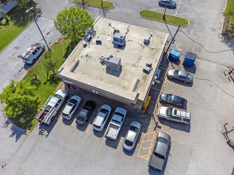 More Photos Of 2417 Jupiter Rd, Plano Convenience Store For Sale