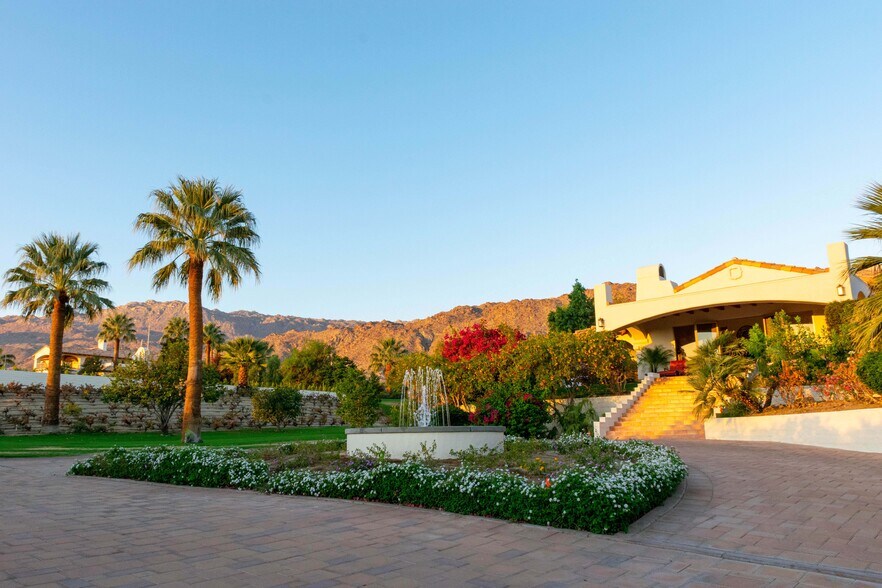 More Photos Of 71555 Jaguar Way, Palm Desert Specialty For Sale