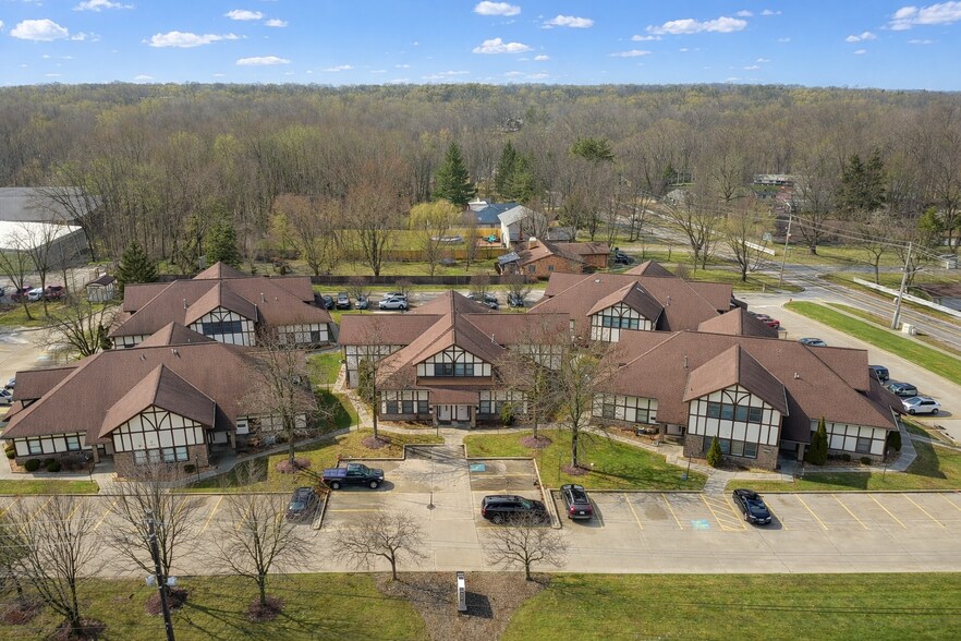 Primary Photo Of 10850 Pearl Rd, Strongsville Office For Sale