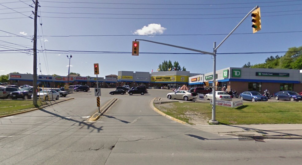 More Photos Of 164-190 Holland St W, Bradford General Retail For Lease