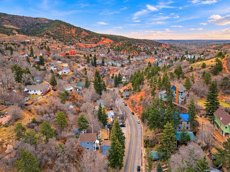 More Photos Of 318 Ruxton Ave, Manitou Springs Multifamily For Sale