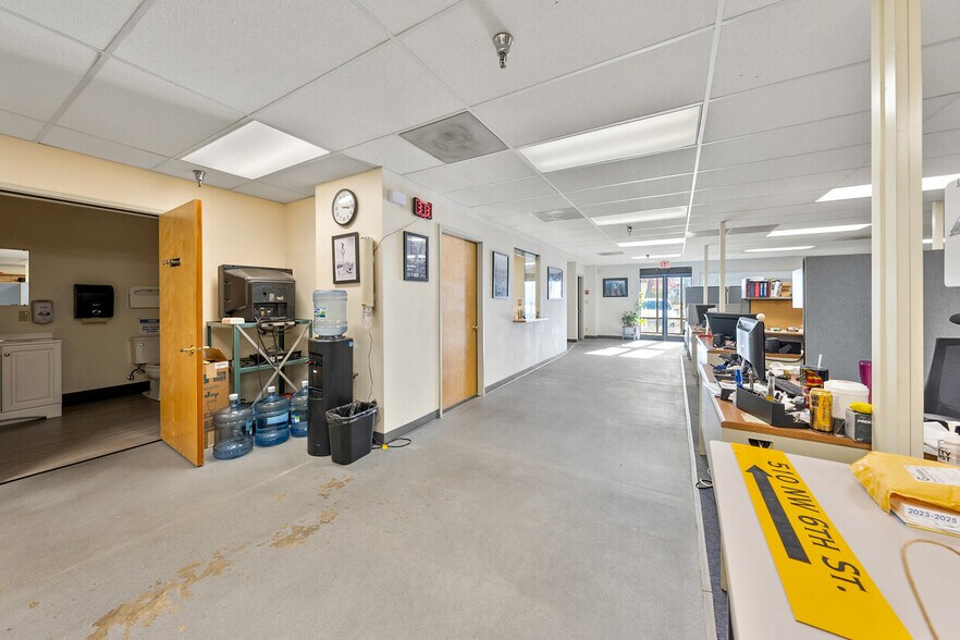 More Photos Of , Grants Pass Unknown For Sale