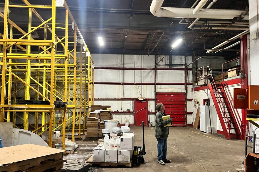 More Photos Of 11 Jonergin Dr, Swanton Industrial For Sale