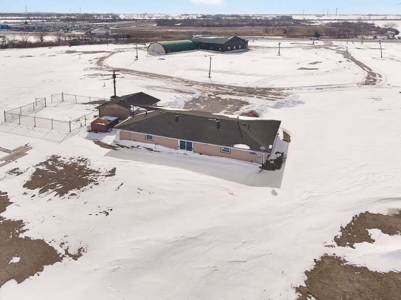 More Photos Of 20600 Hwy 2, Tilbury Auto Dealership For Sale