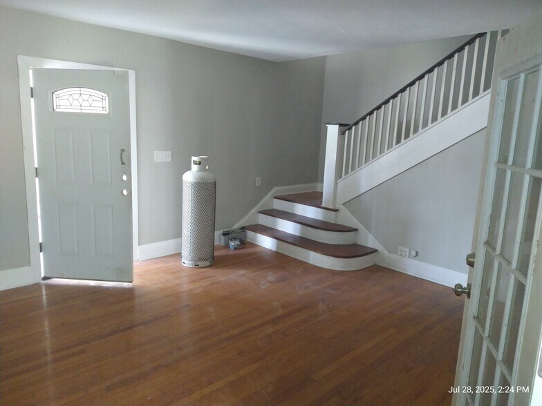 More Photos Of , Tampa Unknown For Sale