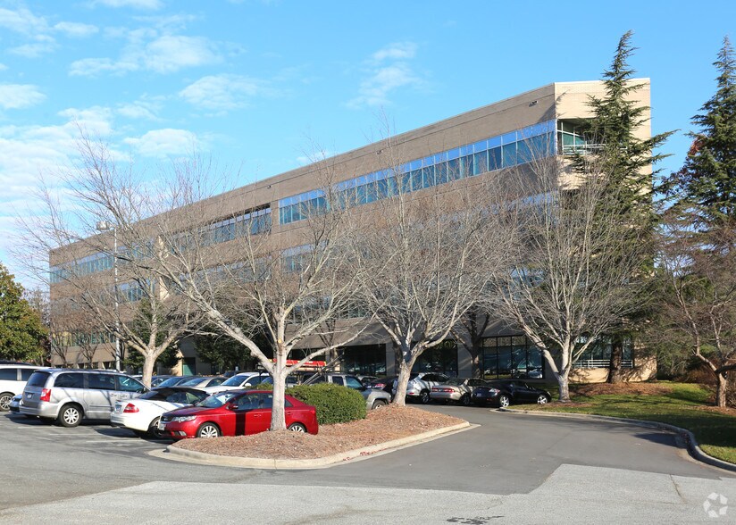 More Photos Of 101 Centreport Dr, Greensboro Office For Lease