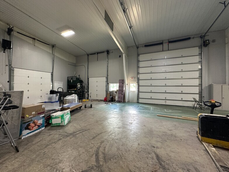 More Photos Of 3099 Highway 95, Mountain Grove Restaurant For Sale