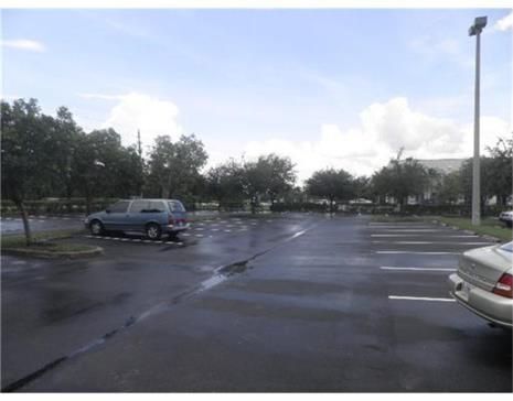 More Photos Of 6691 N Nob Hill Rd, Fort Lauderdale Office For Sale