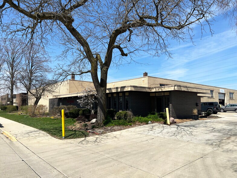 More Photos Of 5500 McDermott Dr, Berkeley Warehouse For Lease